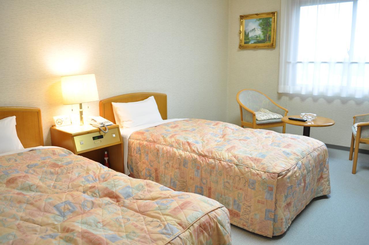 Hotel Kobushi No Yu Atsuma Extérieur photo
