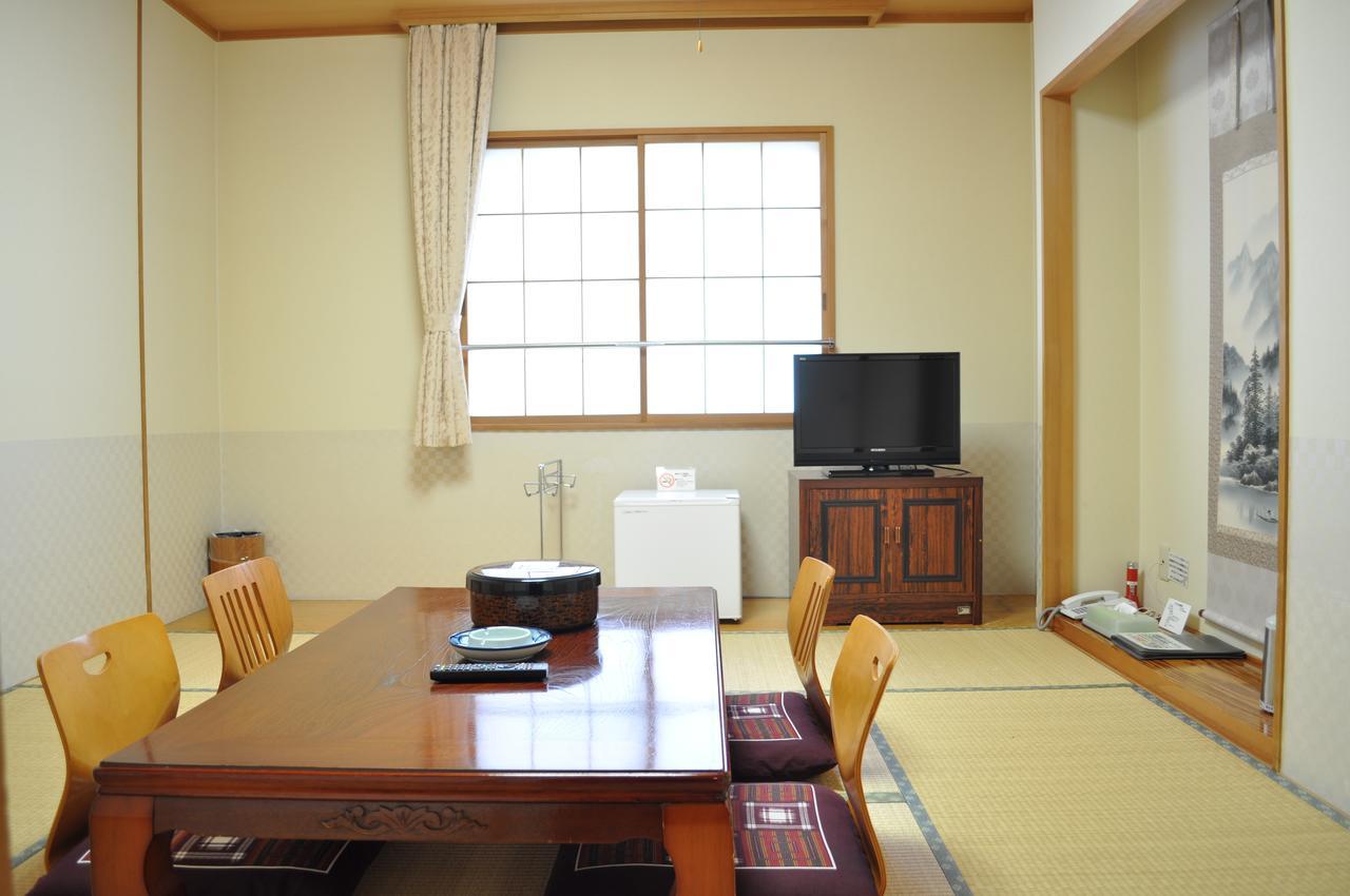 Hotel Kobushi No Yu Atsuma Extérieur photo